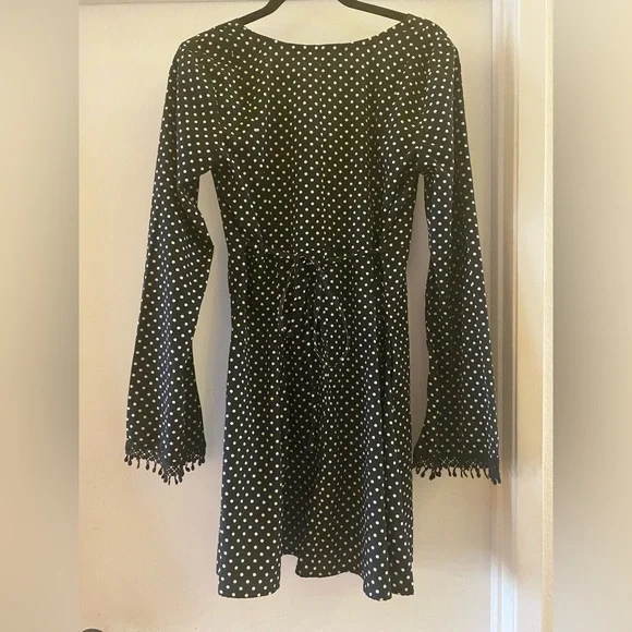 American Rag Black and White Polka Dot Blouse - Picture 5 of 5